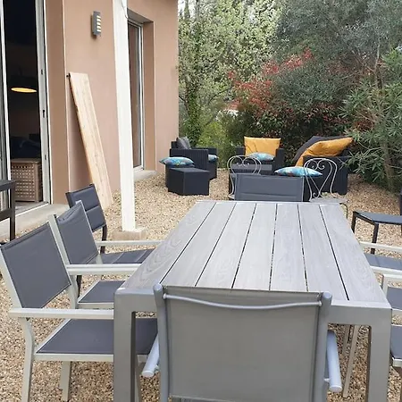 Mas Provencal De Charme Au Milieu Des Oliviers *