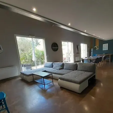 Mas Provençal De Charme Au Milieu Des Oliviers Villa